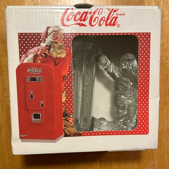 Vintage Coca Cola Santa Glass Mug -Never Opened-Still in Original Box - Picture 1 of 5